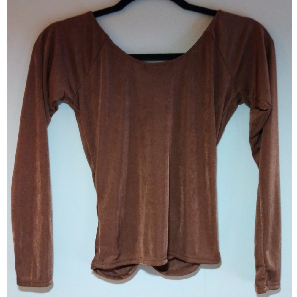 Electrifying Ruched Long Sleeve Top - Picture 13 of 16